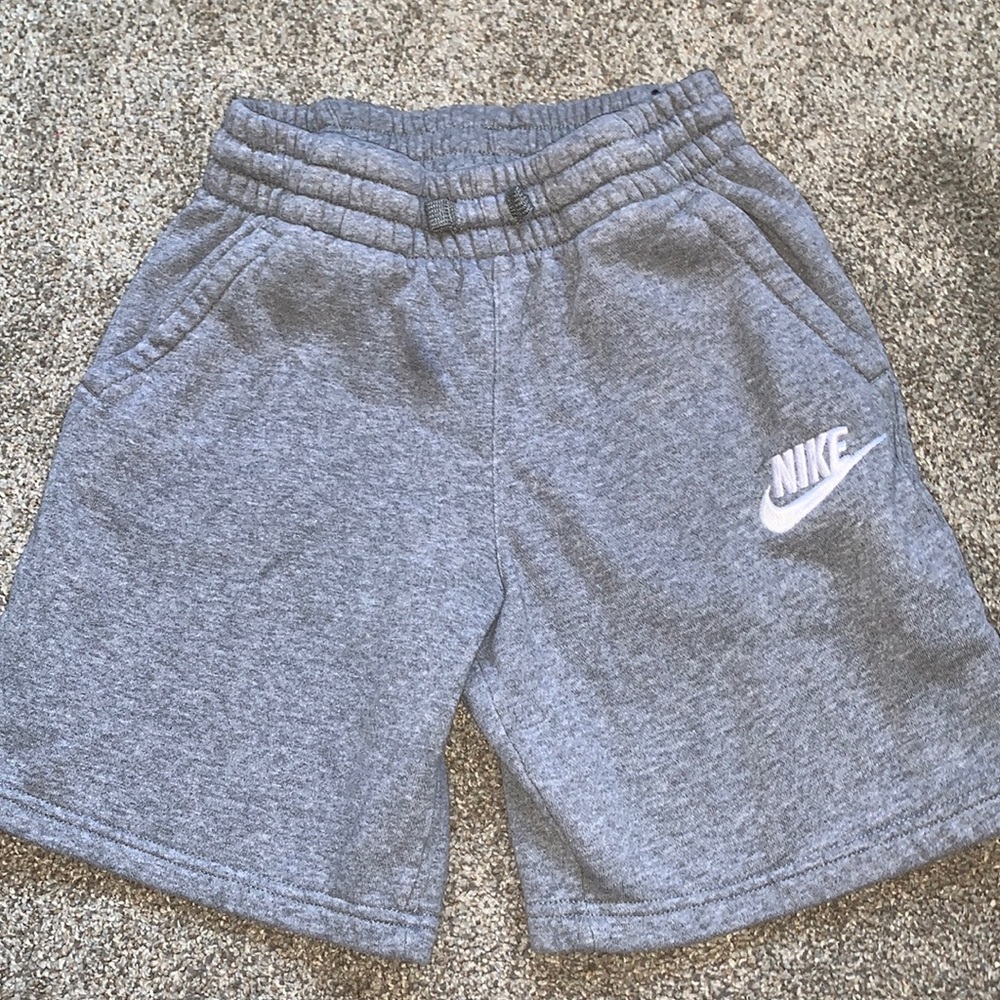 Nike sweatshorts size Medium